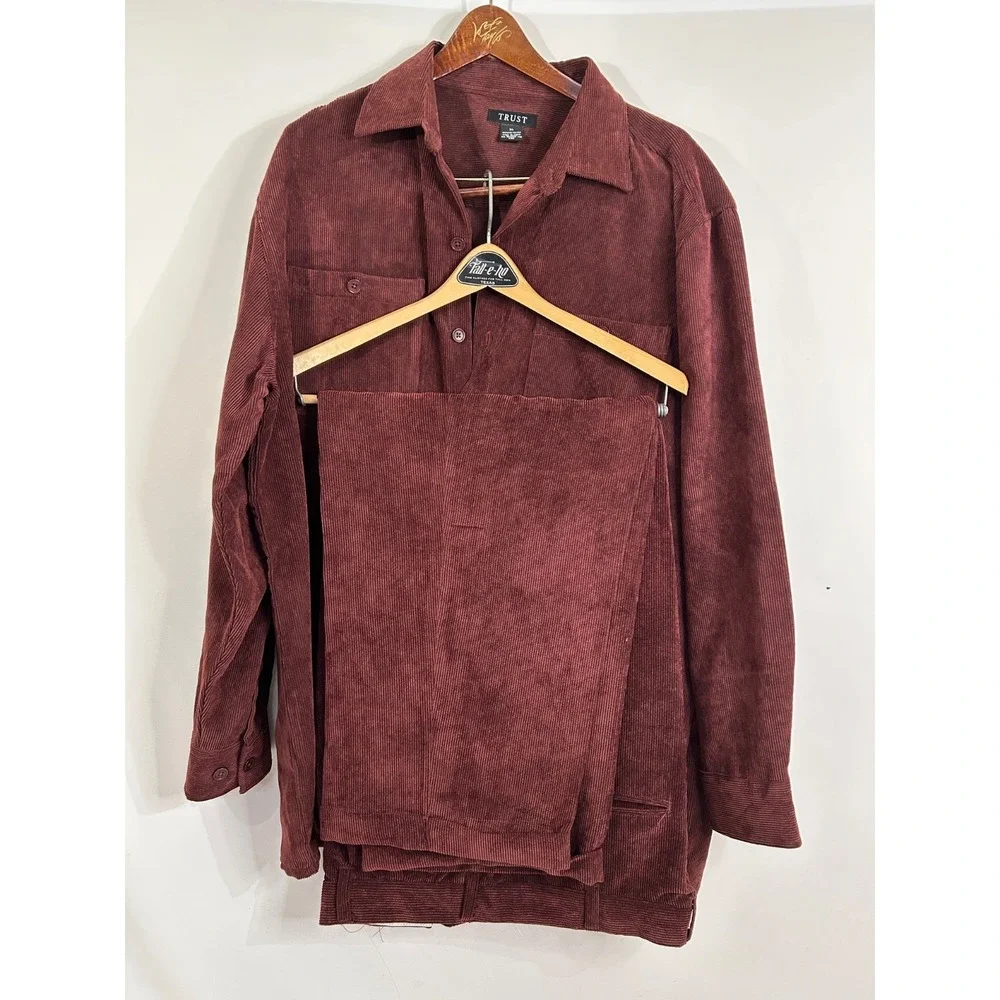 Trust Burgundy Double Pocket Top/Pants Suit‎ SIZE: XL Pants 36/30 Cord Polyester
